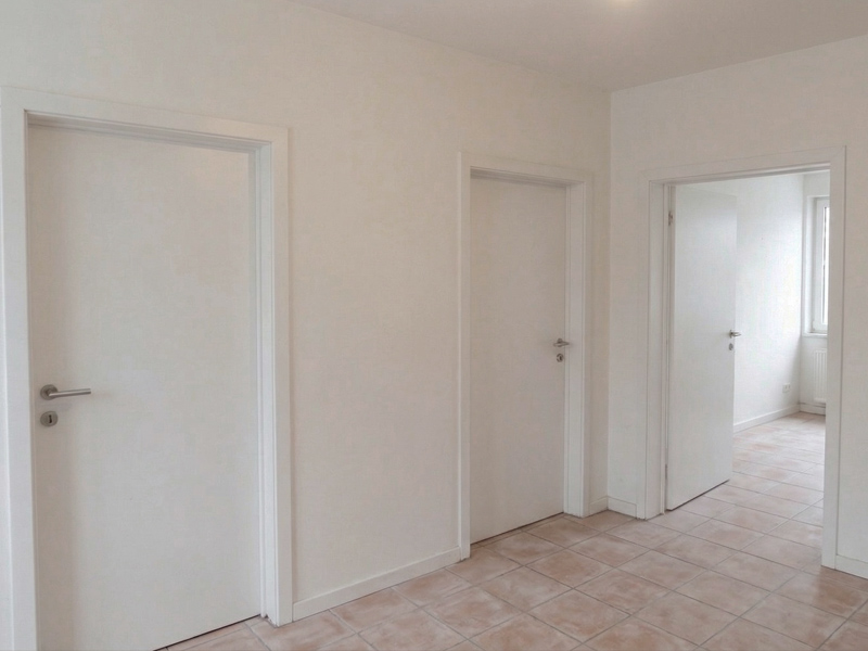 Trockebau und Türenmontage in Altbauwohnung